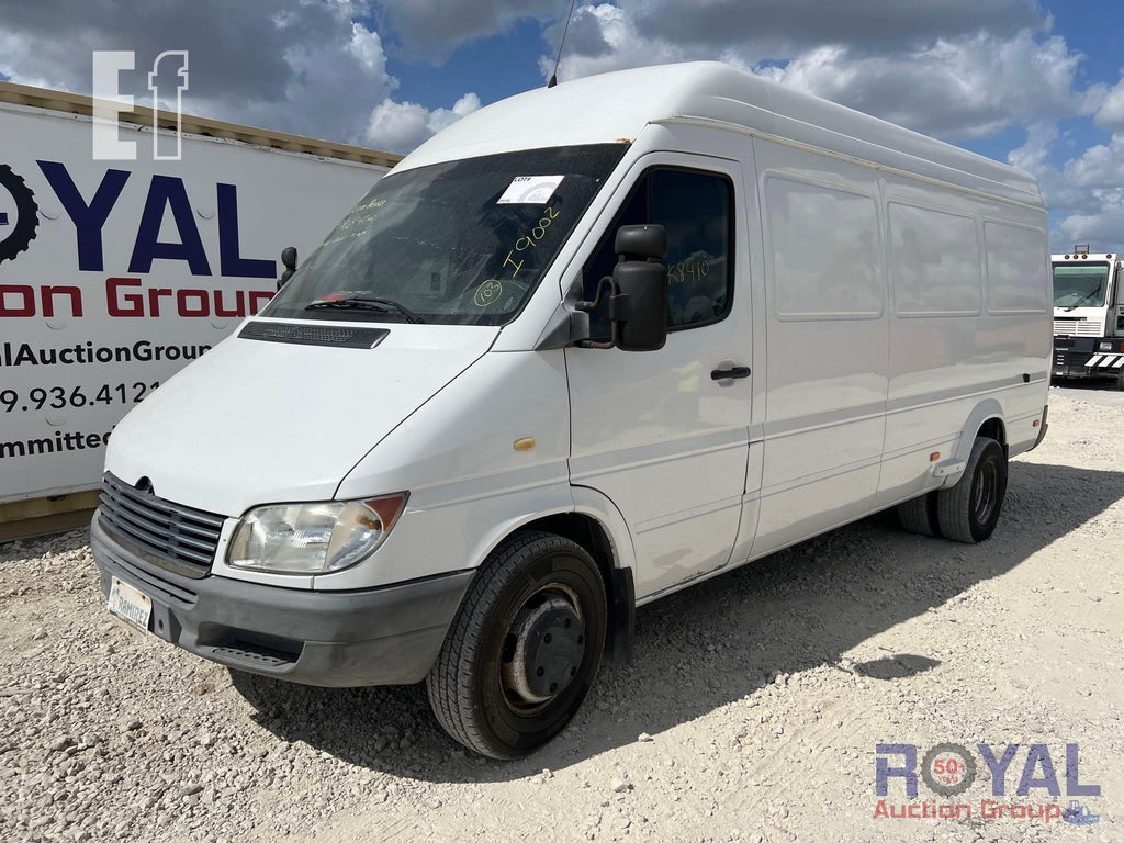 2004 Freightliner Sprinter 3500 Car Audio and Video Parts & Accessories