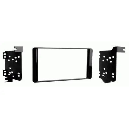 Metra 95-7015CHG Double DIN Dash Kit for 2014-up Mitsubishi Outlander Metra