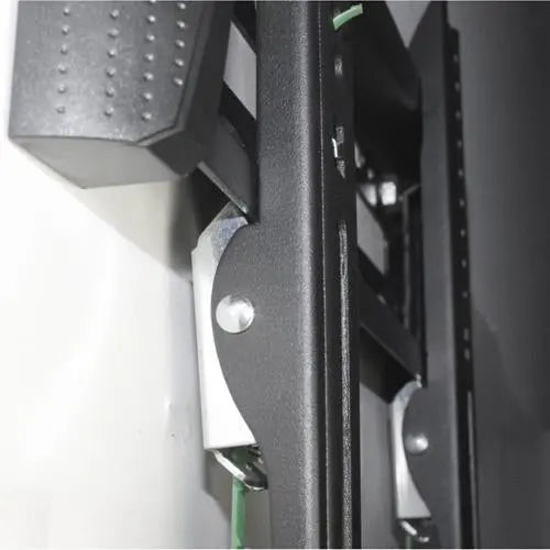 North Bayou NBC1-T Flat Panel Tilt Wall Mount for 17"-37" 40lbs LCD TV North Bayou